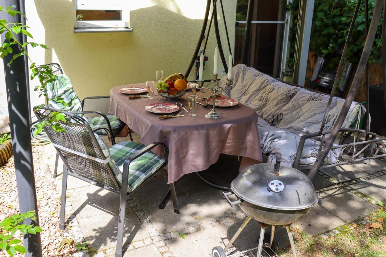 Exklusive Ferienwohnung Mit Garten - Nähe Messe